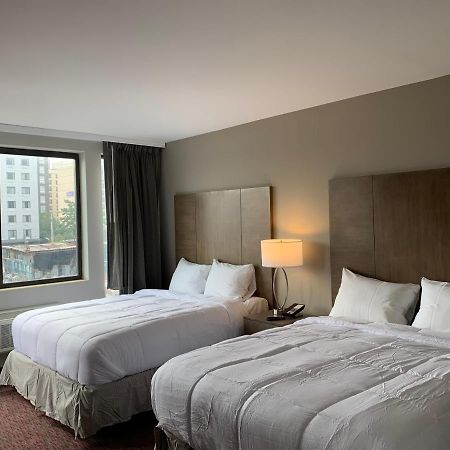 Capital Hotel Long Island City Нью-Йорк Экстерьер фото